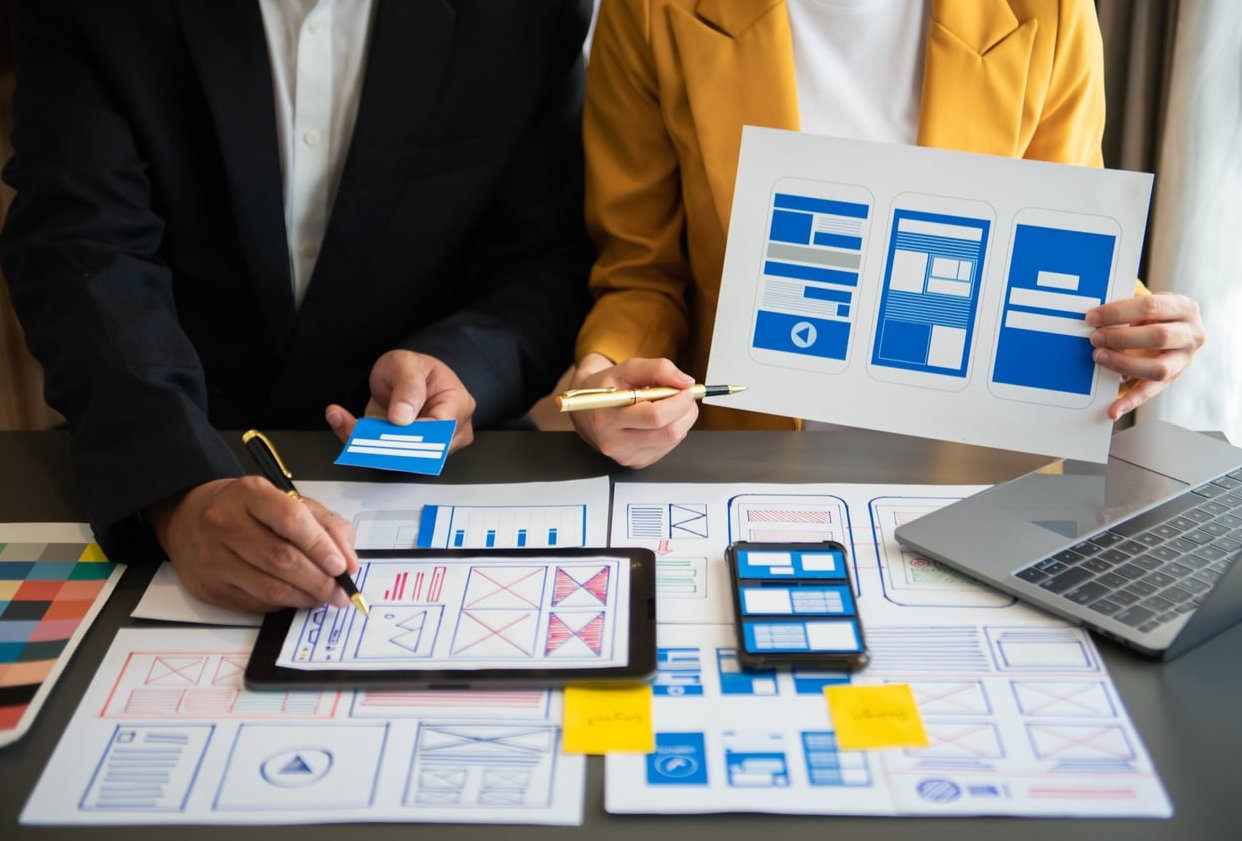 website launch checklist laptop
